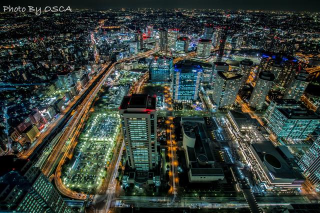 横浜ランドマークタワースカイガーデンから見た夜景
