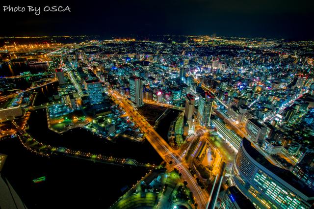 横浜ランドマークタワースカイガーデンから見た夜景